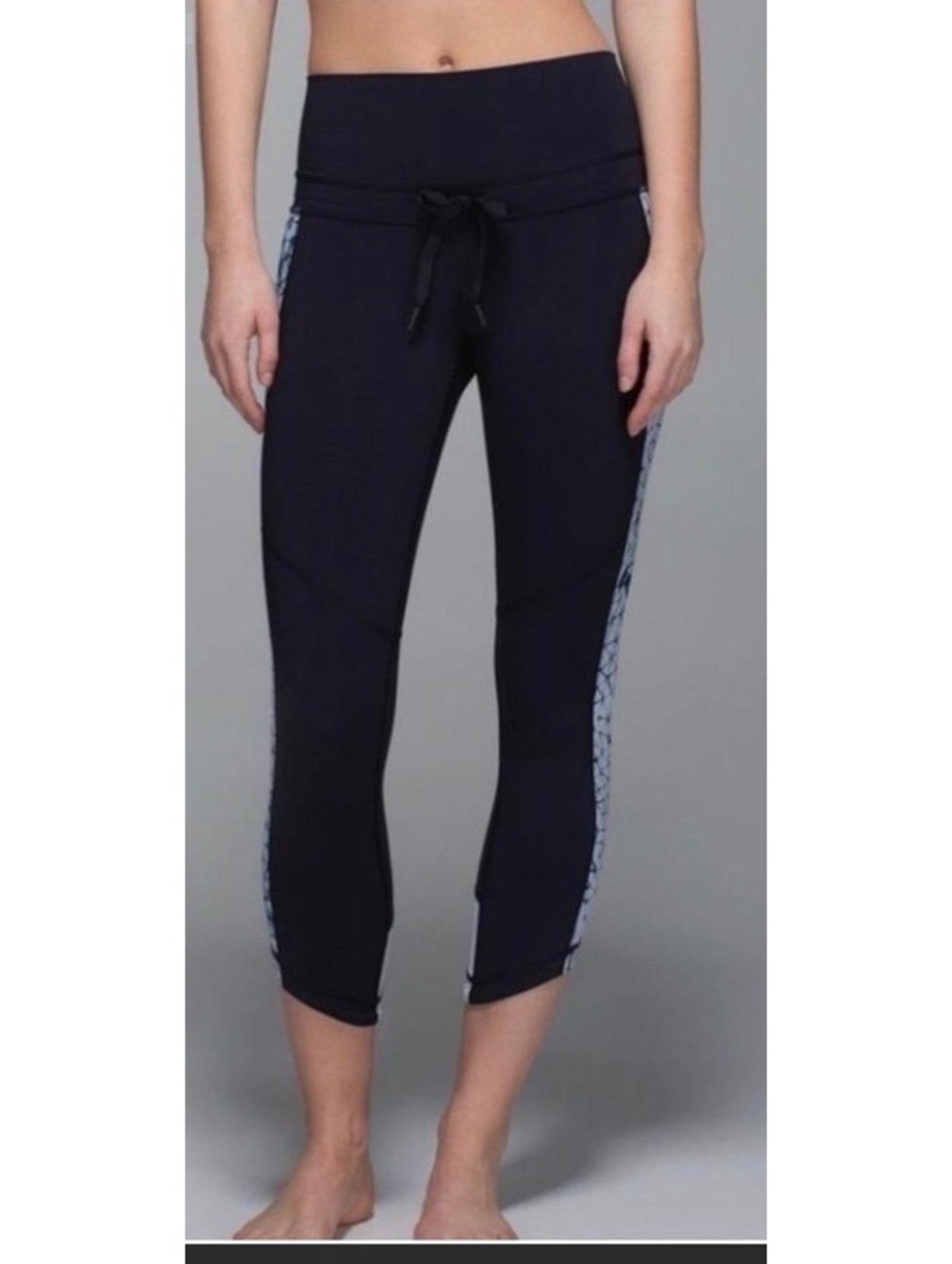 Lululemon Retreat 7/8 Leggings